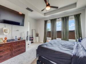 220 Monterey Oak TRL, Georgetown, TX 78628