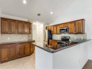 30 Wildwood Dr #174, Georgetown, TX 78633
