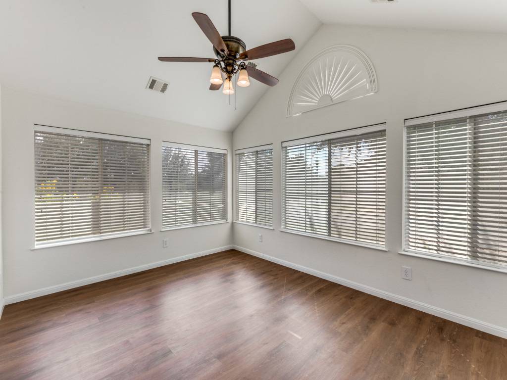 30 Wildwood Dr #174, Georgetown, TX 78633