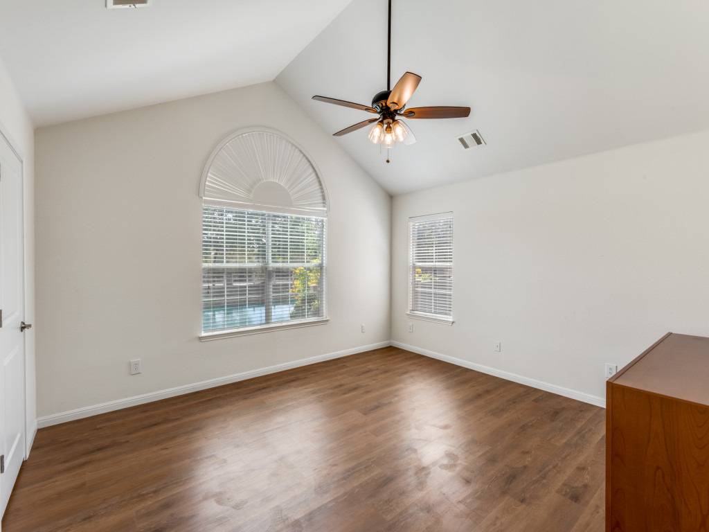30 Wildwood Dr #174, Georgetown, TX 78633