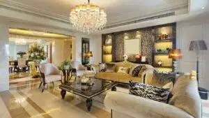 Navigating Negotiations in the Luxury Real Estate Market