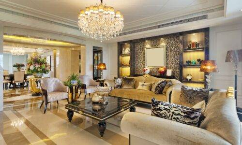 Navigating Negotiations in the Luxury Real Estate Market