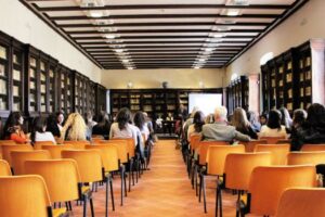 Elevating Real Estate: Robbie English Instructor Teaching